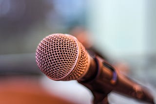picture of a microphone