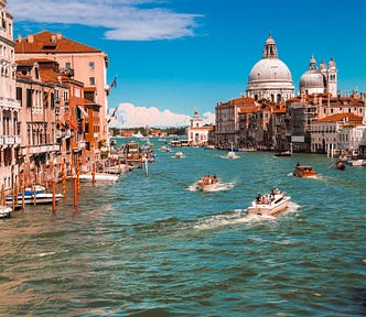 italy, visiting italy, touring italy, tourist
