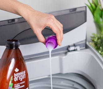 Detergent poured into a washing machine as a metaphor for how systems thinking is often treated in design circles