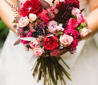 wedding flowers, wedding bouquet, bride with pink and red wedding bouquet, fall wedding bouquets