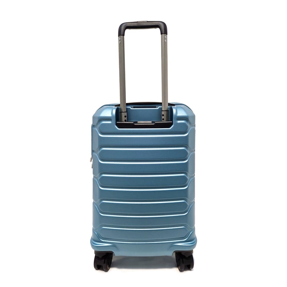The Differences between Suitcase vs. Luggage Explained by Modora Suitcases Medium