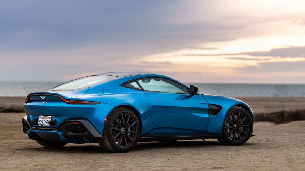 Luxury Supercar Rental Dubai Per Hour by Mkvluxury Feb, 2024 Medium