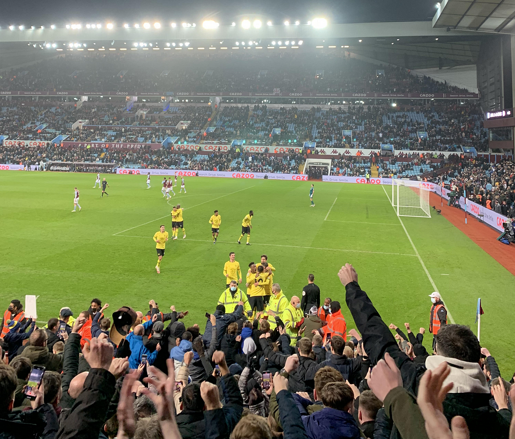 premier-league-season-ticket-prices-hit-new-highs-by-alex-connor-medium