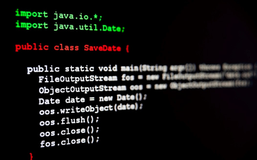 STANDARD USES OF JAVA. Tор Аррliсаtiоns оf JАVА | by KSHITIJ TALEY | Medium