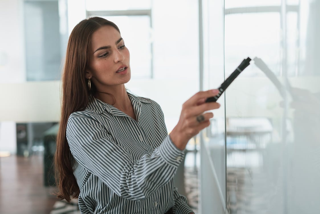Practical Ways Managers Can Be Better Teachers