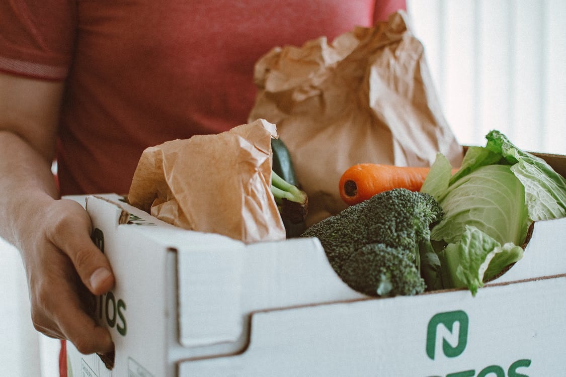 The 7 Simple Steps of How You Can Stop Throwing Away Food by Eszter