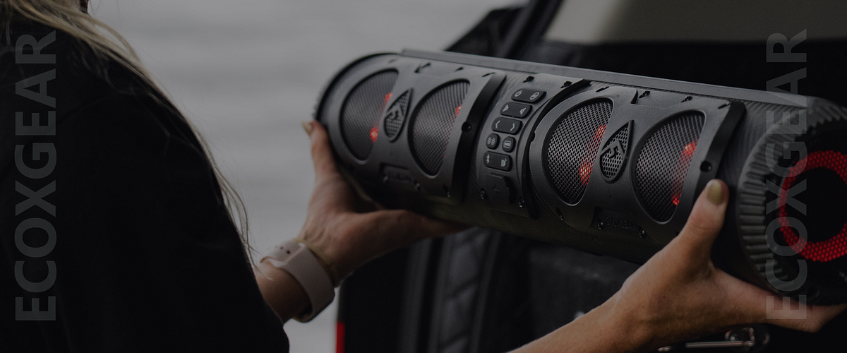 What to look for when choosing the best wireless soundbar for outdoor