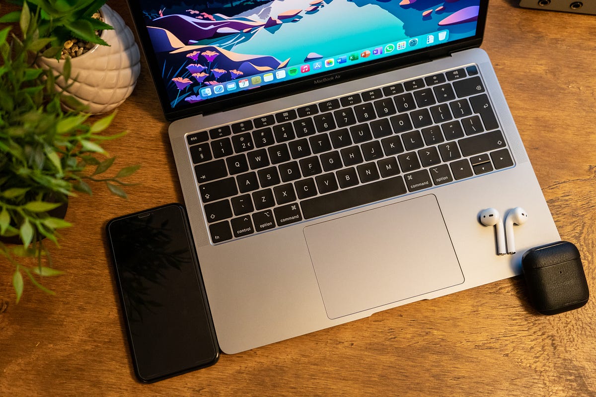 The 2020 M1 MacBook Air Is Really All The Laptop That You Need, by Benny  Lim, Mac O'Clock