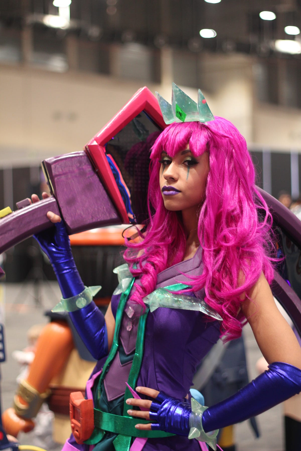 Cosplay Materials: A Guide to Finding the Right Wigs, Fabrics, and ...