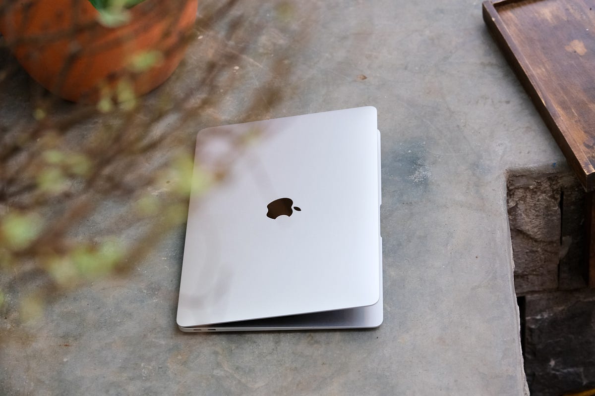 Is The 2020 M1 MacBook Air Still A Worthy Buy In 2023?, by Benny Lim, Mac  O'Clock