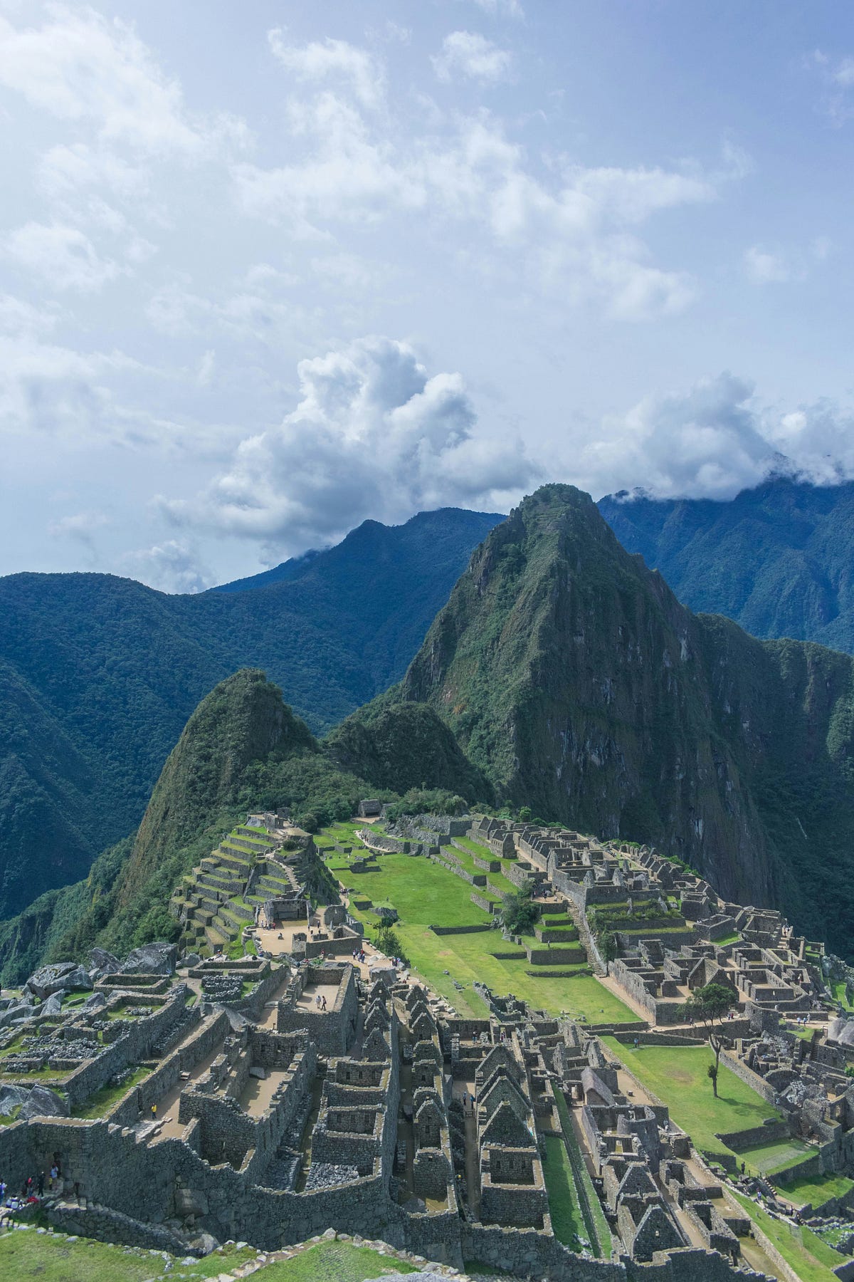 Unveiling the Lost City of the Incas: A Exploration of Machu Picchu’s 