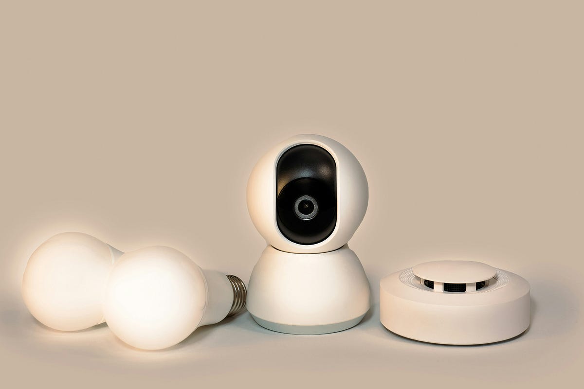 モノのインターネット (IoT) を簡単に説明 |ラウル・フェレール著 |テクノロジーをシンプルに | 2025 年 11 月