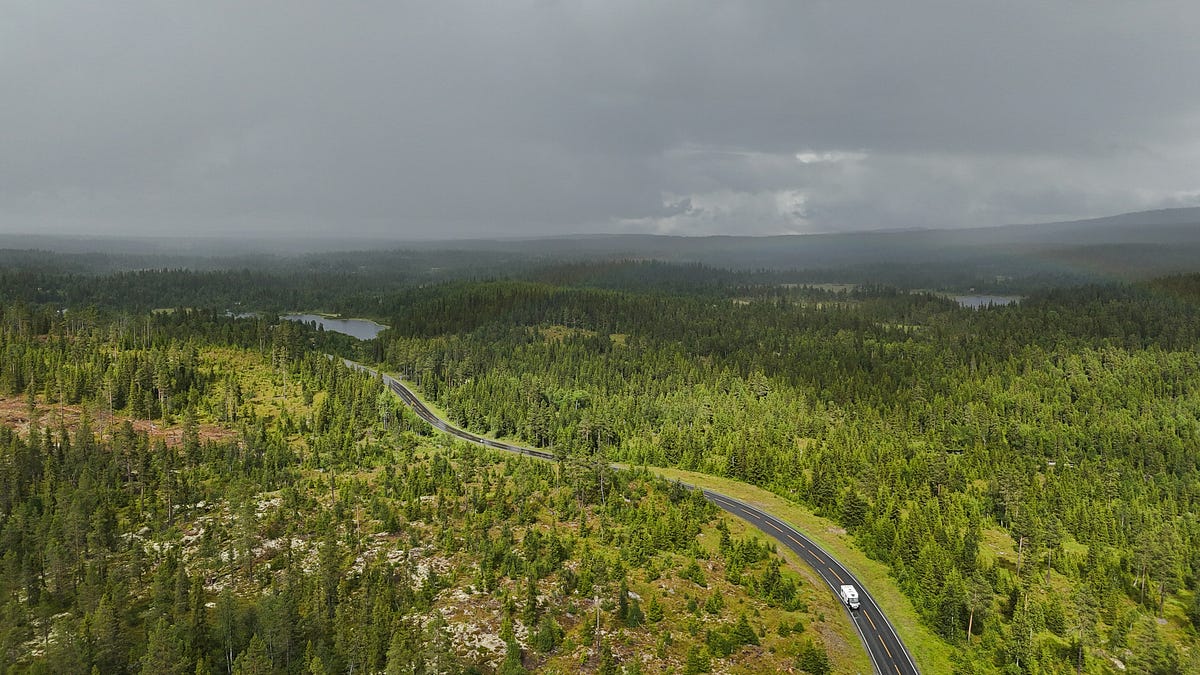 SSL/TLS Explained Simply — How SSL/TLS Works? | by Charles Wan | Medium