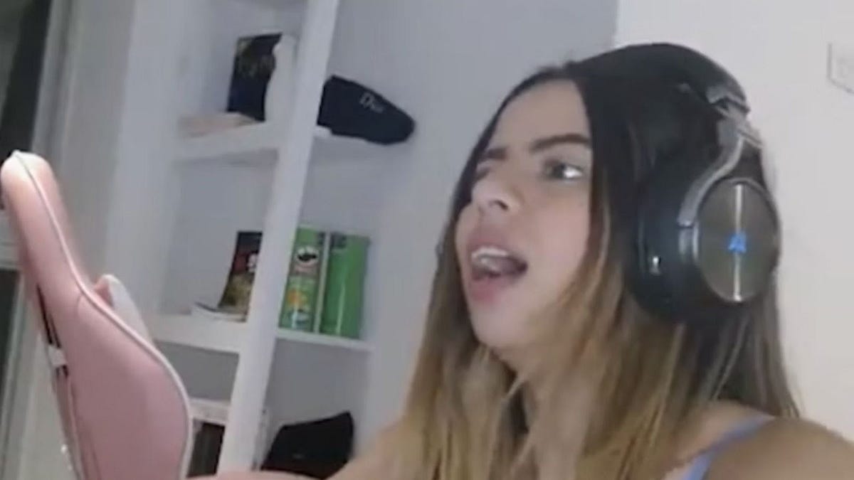 Going Viral: Whats Behind the Kimmikka Twitter Clip | by Celebchitchat |  Medium