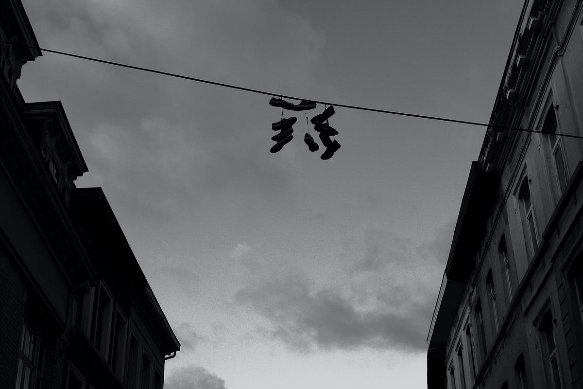 How to Deal with Mockery: A Simple Guide | by Haiqa Yousaf | Medium