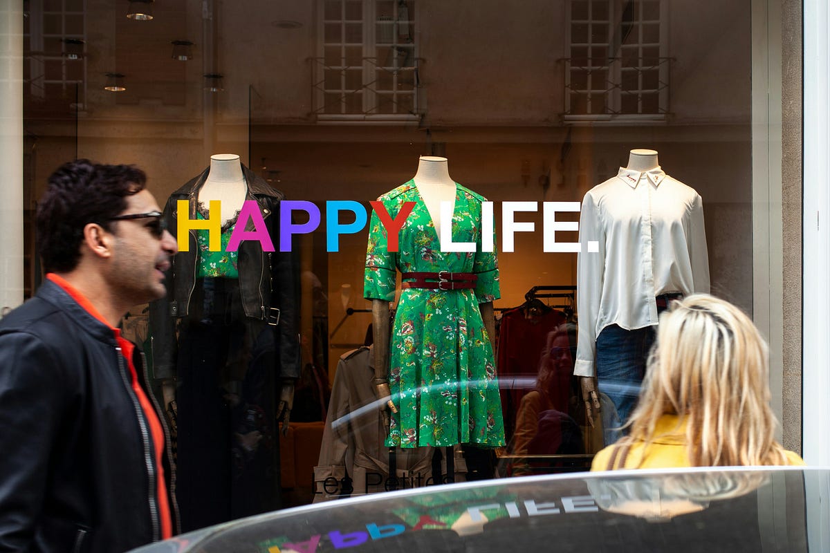 The Key to Living a Happy Life. How to Achieve and Maintain Happiness ...