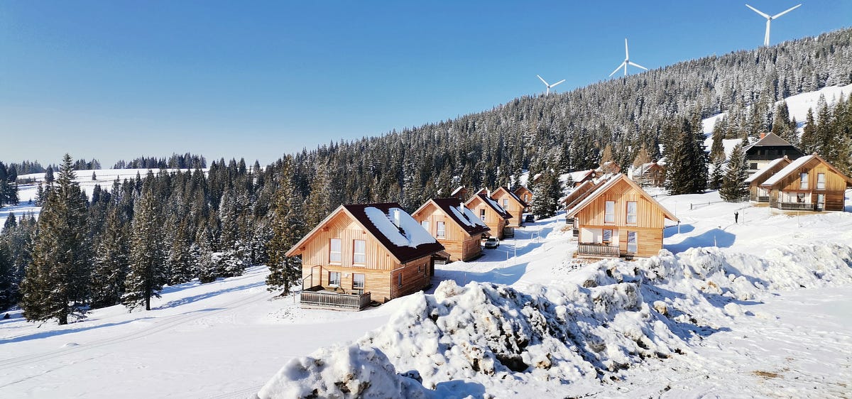 Embracing Winter’s Wonderland: A Collection of Dreamy Winter Stays  by Gaurav smirth  Dec 
