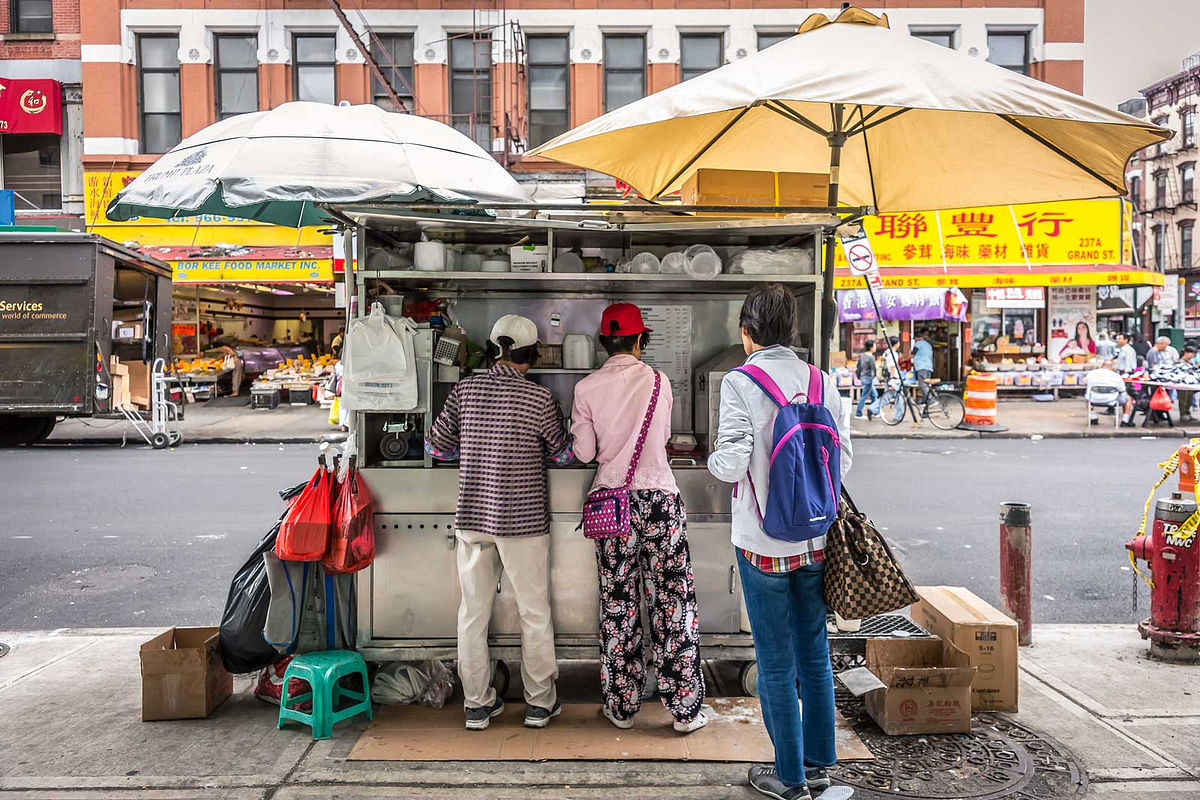 The Shift from Vendor to Store: The Story of Grand Street’s Steamed ...