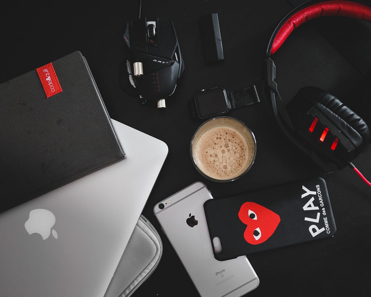 The 9 Cool Gadgets That Will Make Your Life Better in 2025 by CYBEX