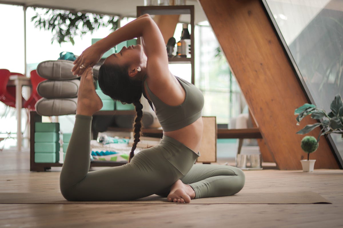 5 Easy Yoga Poses Guaranteed to Boost Creativity, by Caroline Schley, Great Writing Tips