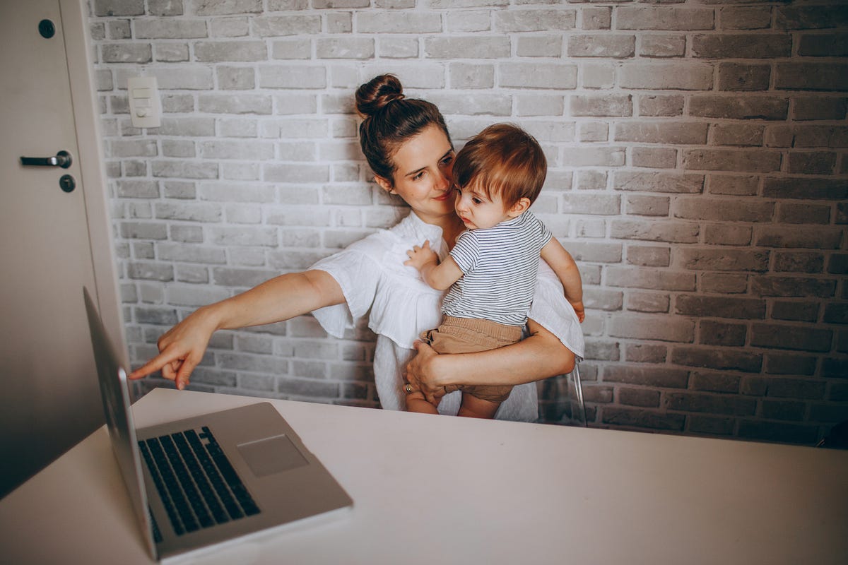 Product Management vs Motherhood. How do you juggle between work, home