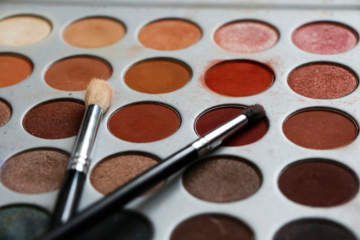 How to Master the Art of Smokey Eyes With Sephora — Makeup Tutorial by DeFashion Jun, 2024