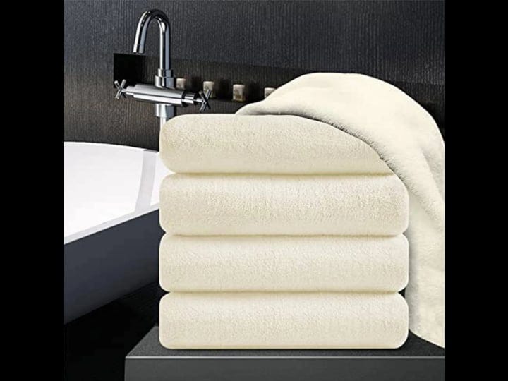 The Best Thick Bath Towels | by Mia Davis | Apr, 2024 | Medium