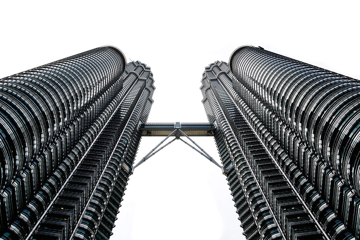 Object-Oriented Design: Extensible Class Structures with the Bridge ...