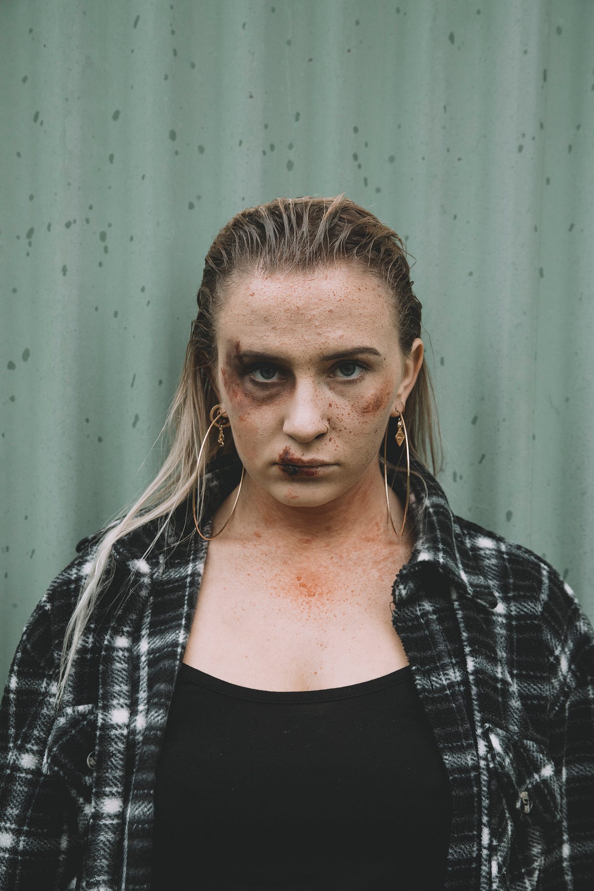 Grace Boor: From Victim To Survivor - 5izsqnk