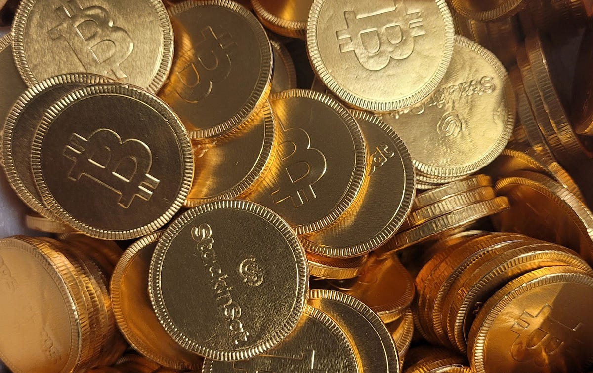 La vision de StackinSat : Bitcoin, bitcoin et encore bitcoin ! | by  Jonathan Herscovici | Medium