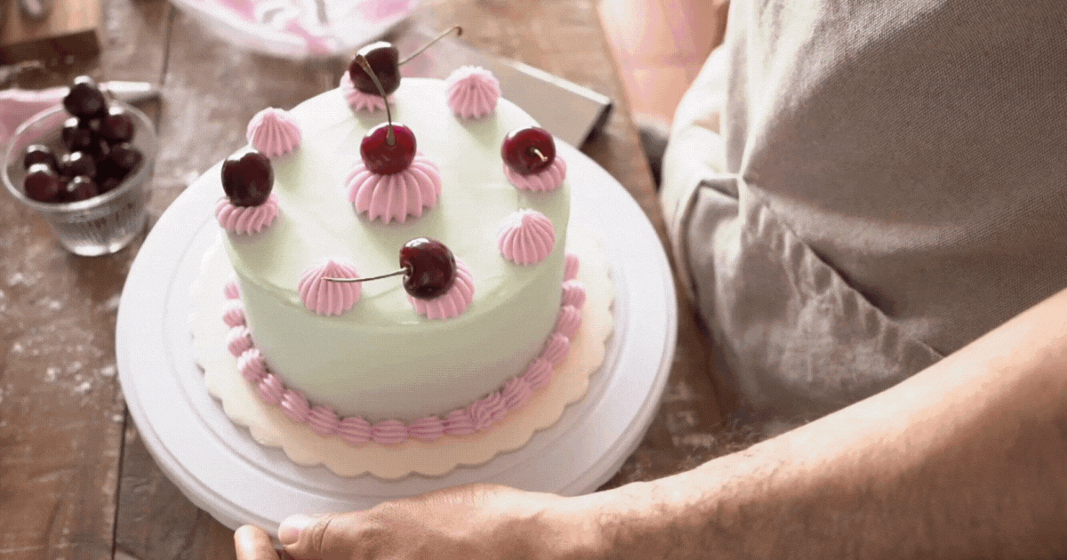 How Long Can Cake Last In Fridge? by GuideWikipedia All Problems