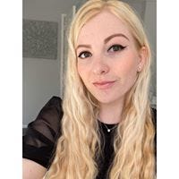 Alice Rose Walker – Medium