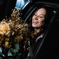 Laís Marques Oliveira Medium