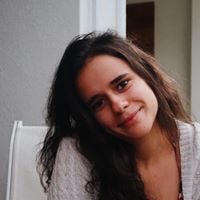 Paula Ferro – Medium