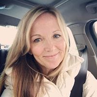 About – Renee Lynn – Medium