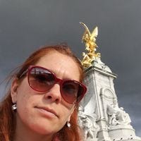 Julia Hamilton – Medium