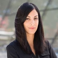 Carla Acevedo-Yates – Medium