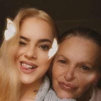 Angel Taylor Newton – Medium