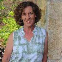 Julie Evans Medium