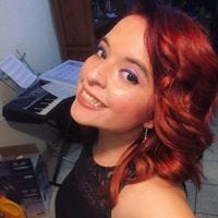 Laura Ochoa – Medium