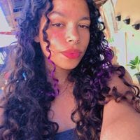 Gabriela Silva – Medium