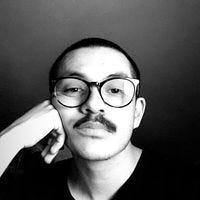 Diego Ochoa – Medium