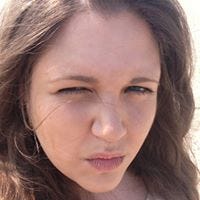 Dea Pamukchieva – Medium
