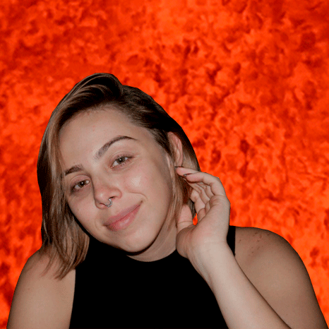 Júlia Bruno – Medium