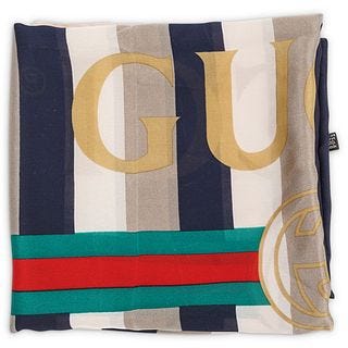 how to wear gucci shawl