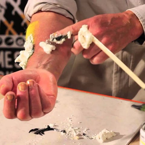 THE ULTIMATE GUIDE TO FOAM CLEANING: REVOLUTIONIZE YOUR WORKSPACE WITH