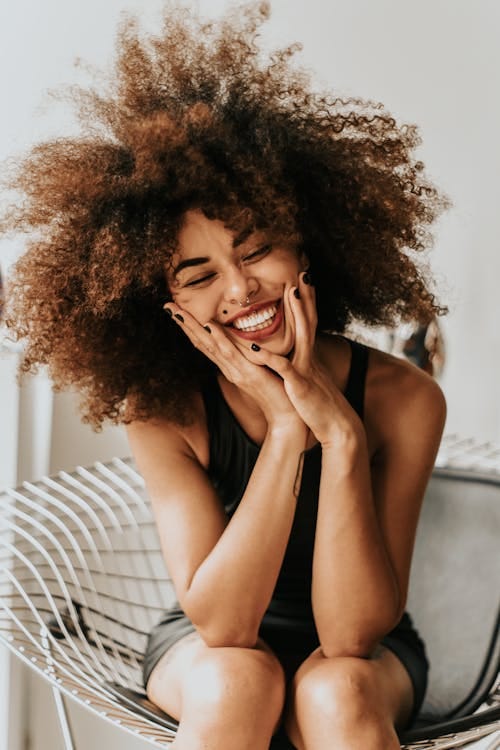 7 Simple Things That Make You Outrageously Attractive