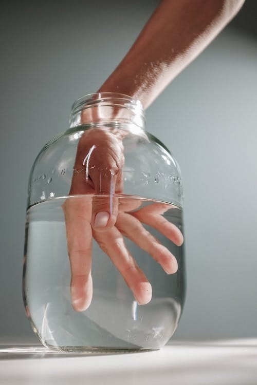 Is cold water good for acne?. Acne is a common skin condition that