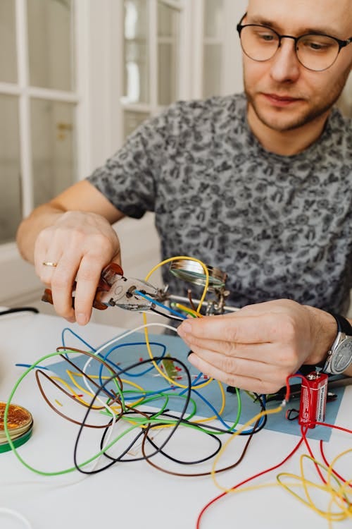 Python Async Basics: Faster Code, Fewer Hassles | by Aleksei Aleinikov ...