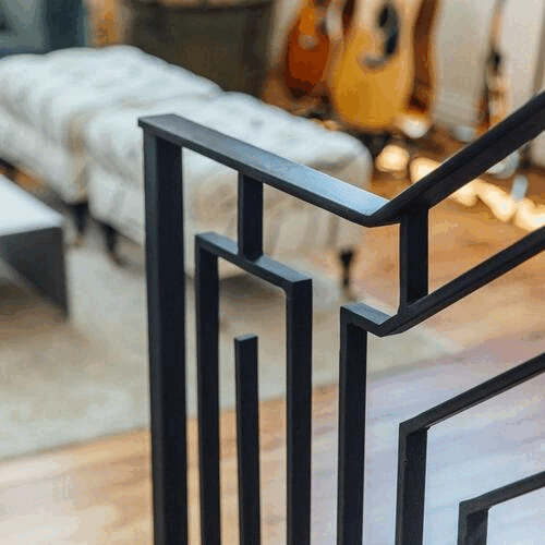 Best Residential Aluminum Railings Service in Alberta - Omega Aluminum ...
